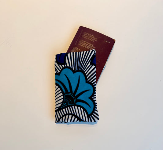 Passport holder - FLEUR DE MARIAGE (Blue Duo)