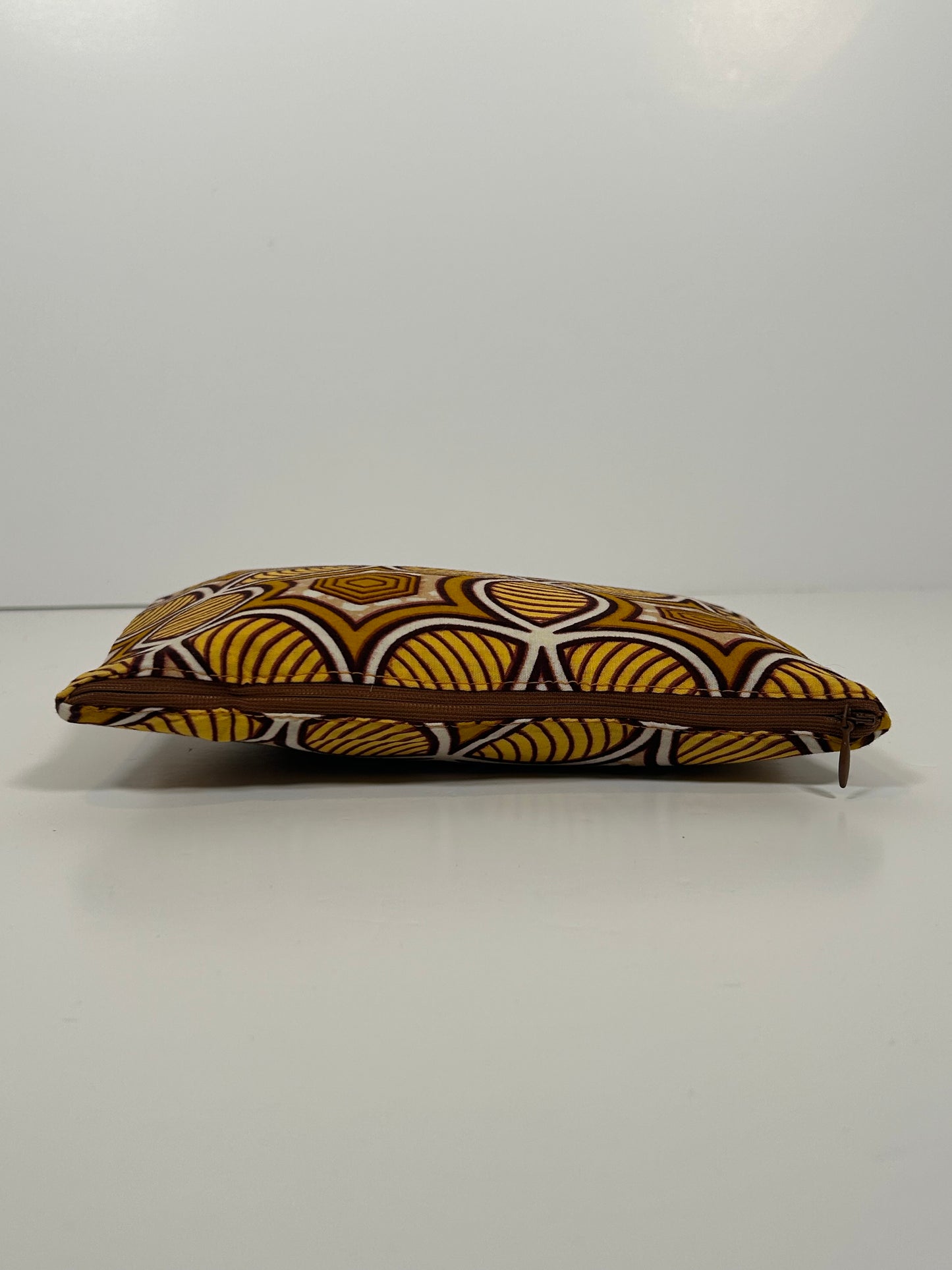 Etui - NZOYI