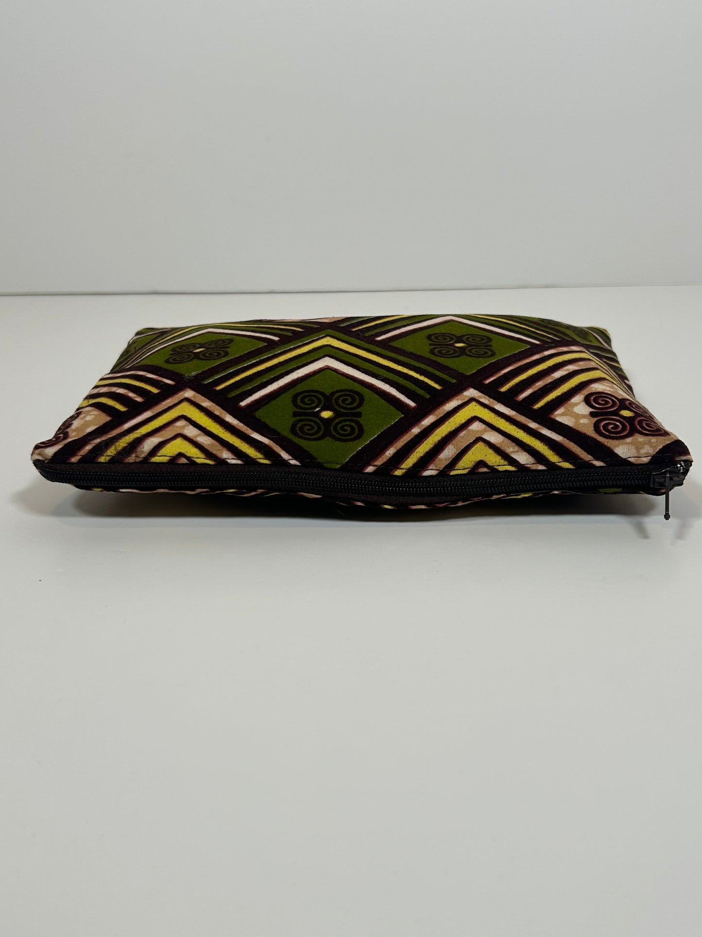 Etui - NZELA
